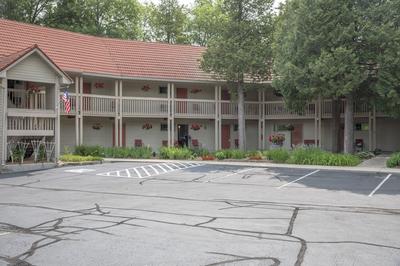 Ridges Inn & Suites