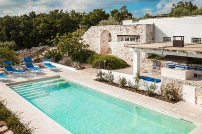Trulli Cortese con Piscina a Cisternino