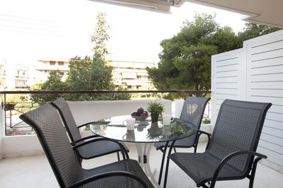 Glyfada, Modern Minimal Apartment