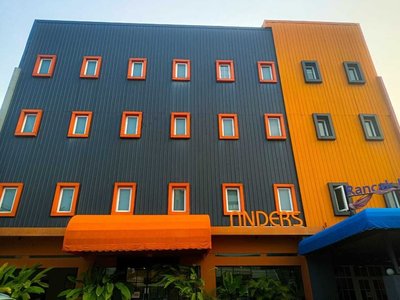 Anders Arjuna Selatan