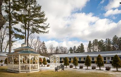 Lantern House Motel