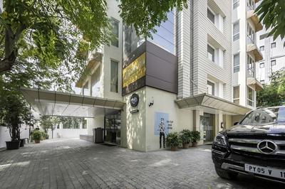 Treebo Trend J'S Five Two Boutique