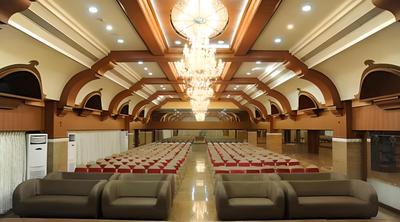 Hotel Crystal Castle