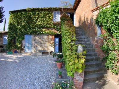 Fattoria Santa Vittoria Apartment Pagliericcio