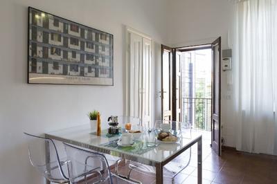Fashion 37 Apartment
