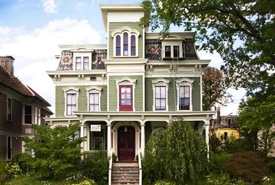 Hudson City Bed & Breakfast