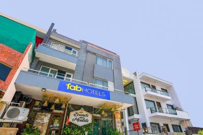 FabHotel Dev Palace I