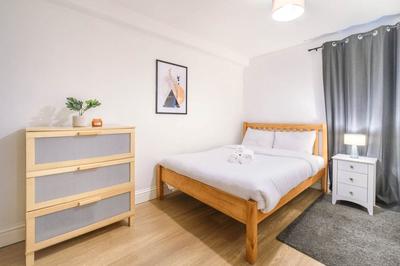 King's Cross 2BR London Apartment