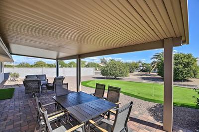 Putting Green, Community Perks: Sun City West Home