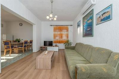 Mili - 200m From the Beach - A2 Bungalov
