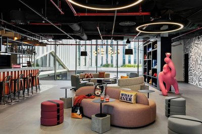 Moxy Alfragide Lisboa