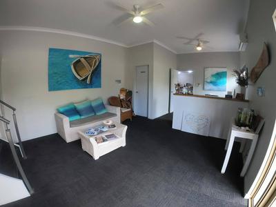 Center Break beach stay