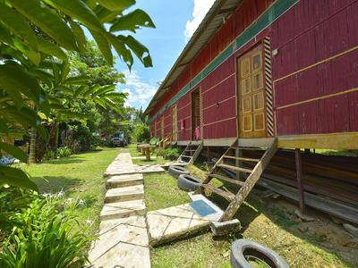 Oyo 90630 Mat Leon Village