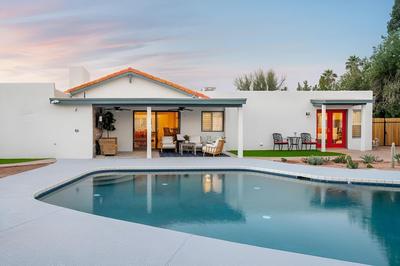 Redfield - Colorful Ranch Home - Must Visit, 사진 2