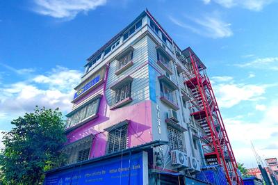 Fabexpress Sai City Inn