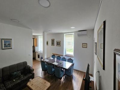 Apartment Gračac