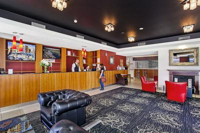 Boulevard on Beaumont