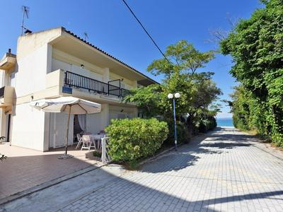 Ioanna Maisonette by Rentalspro