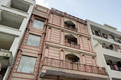 City Stay Hotel