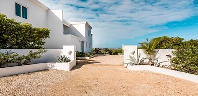 Villa Tequila Sunrise