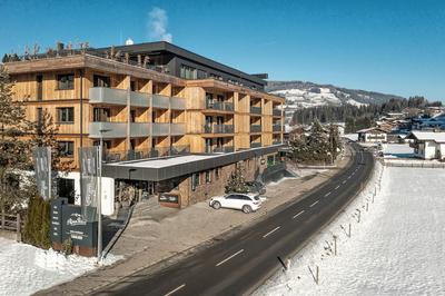 AlpenParks Hotel & Apartment Taxacher