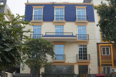 The Blue Vista Hotel