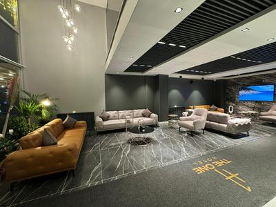 THE ONE HOTEL