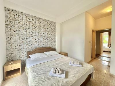 B&M Holiday Rooms