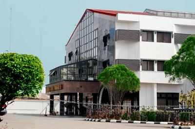 Damgrete Royal Hotel