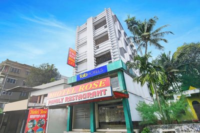 Fabhotel Rose