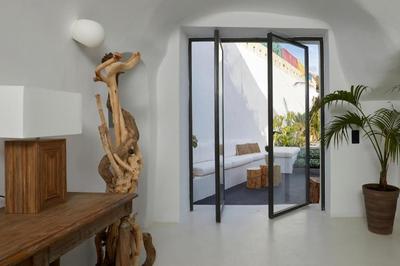Arithera Villa in Santorini