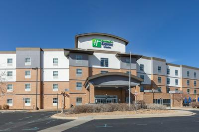 Holiday Inn Express & Suites Englewood Denver South by IHG