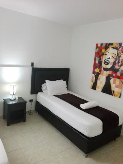 Aparta-hotel central 418