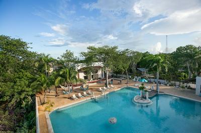 Casa Kaoba Hotel & Suites