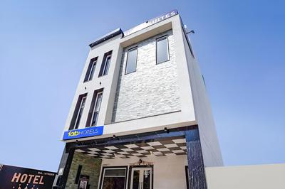 FabHotel Sirtaj Suits