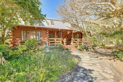 < 4 Mi to Boat Ramp & Mickler Beach: Unique Cabin