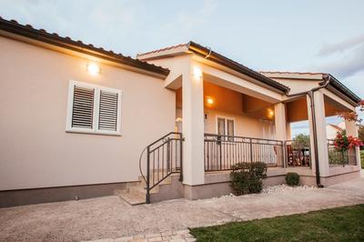 Villa Bilić