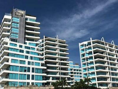 Apartamento de Lujo Frente al Mar