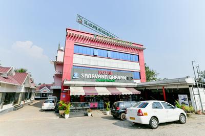 OYO 28276 Harshavardhana Inn