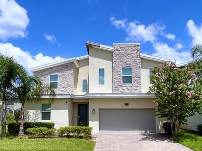 Beautiful 8 Bed Home In Champions Gate-303oc 8 Bedroom Home by RedAwning