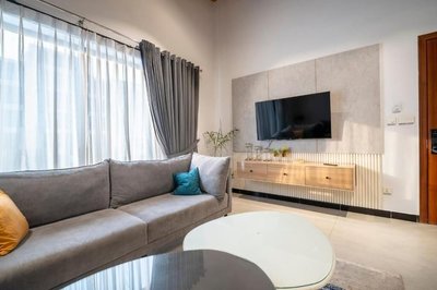 The Soho By Aram Stays