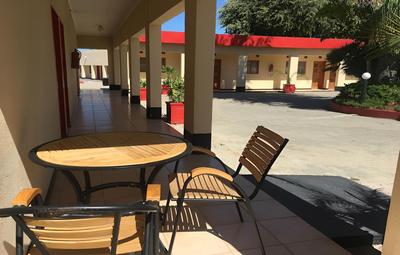 Tshesebe Stopover Motel