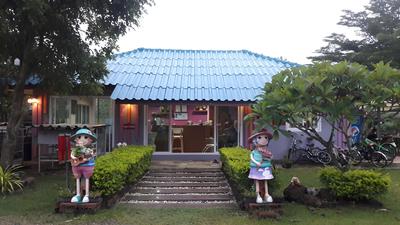 RoomQuest Chonburi Phanat Nikhom