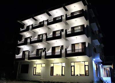 Aash Manali Retreat Spa & Resort