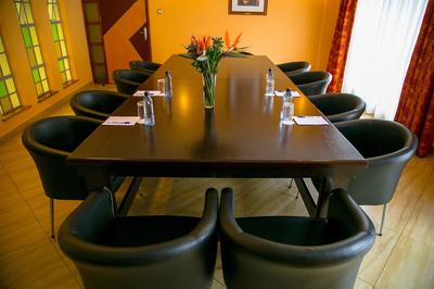 Batians Peak Serviced Apartments