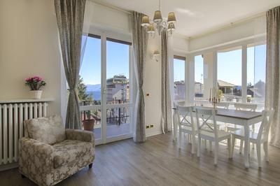 Impero House Rent - Camelia