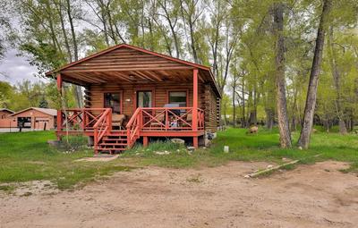 Cozy Colorado Cabin w/ Deck, Grill & River Access!