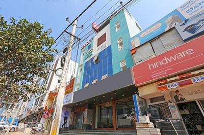 OYO 8932 Delight Inn Gachibowli