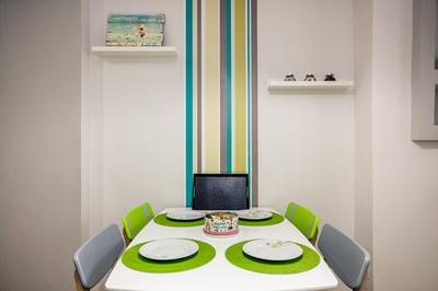 City-Sea Fusion, Elegant Gem Minutes from the Beach