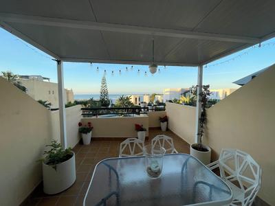 Townhouse - Sleeps 4 - Pool - Playground